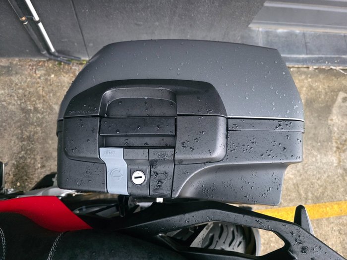 2021 BMW F 900 XR RED