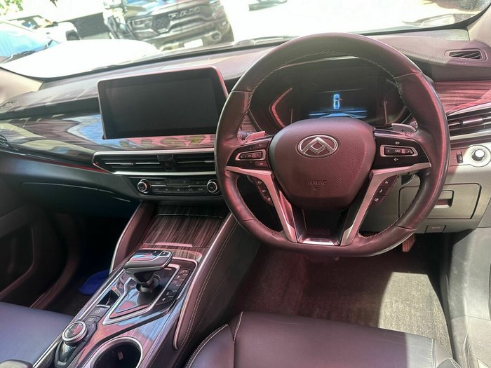 2021 LDV D90 Executive