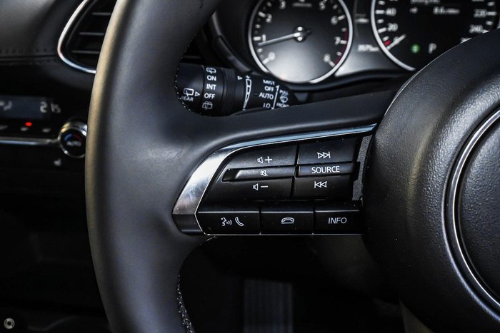 2025 Mazda 3 G25 Astina