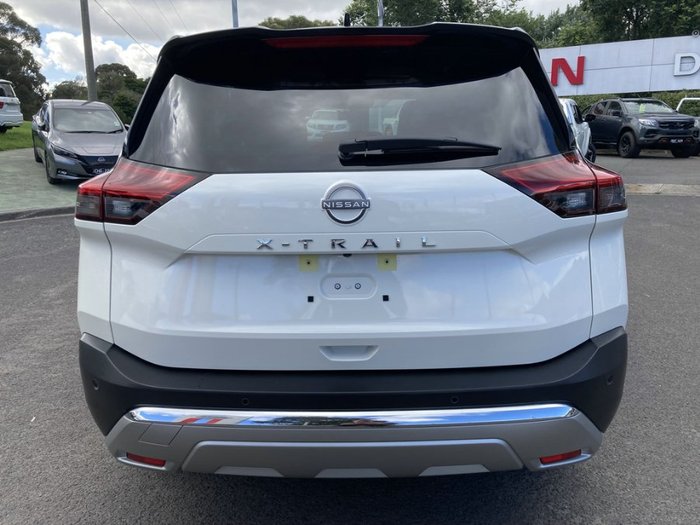 2025 Nissan X-TRAIL TI