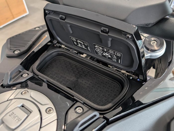 2025 BMW Motorrad R 1300 GS Adventure Triple Black R 1300 Black