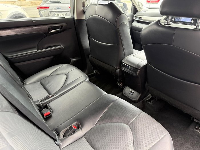 2021 Toyota Kluger Grande