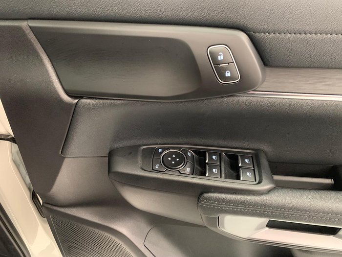 2025 Ford Everest Trend