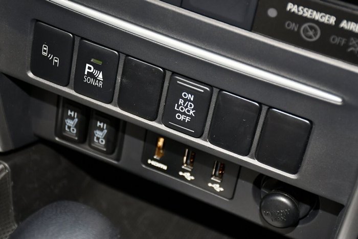 2023 Mitsubishi Triton GSR