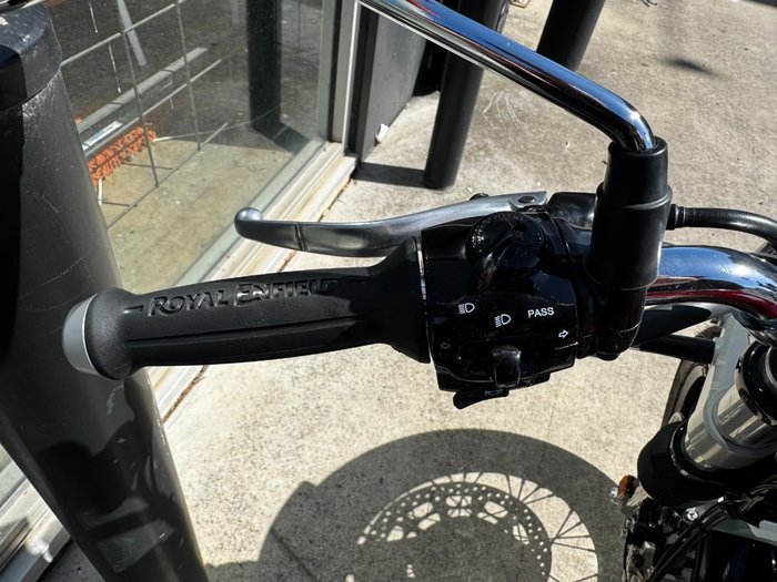 2025 Royal Enfield (see Also Enfiel INTERCEPTOR 650 E5 CLASSIC MARK 2