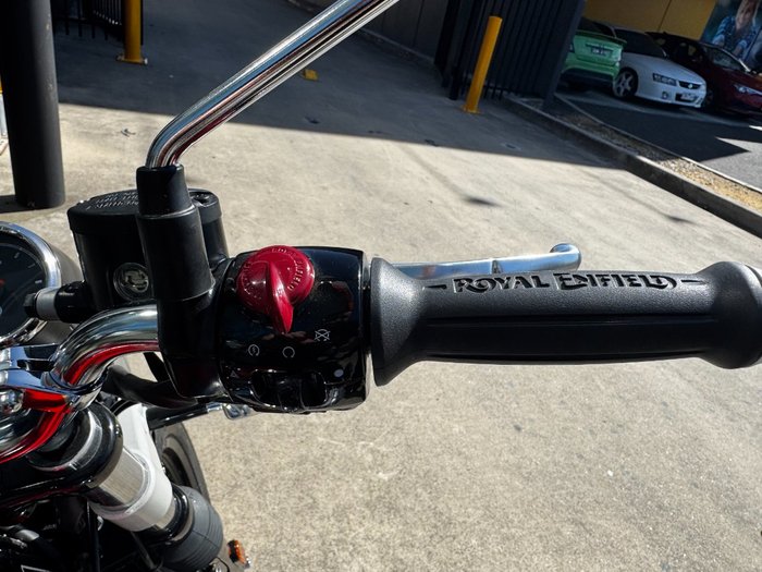 2025 Royal Enfield (see Also Enfiel INTERCEPTOR 650 E5 CLASSIC MARK 2