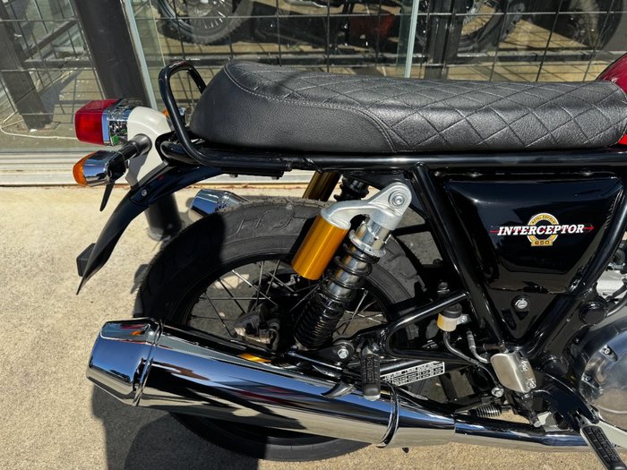 2025 Royal Enfield (see Also Enfiel INTERCEPTOR 650 E5 CLASSIC MARK 2