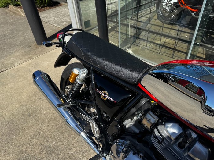 2025 Royal Enfield (see Also Enfiel INTERCEPTOR 650 E5 CLASSIC MARK 2