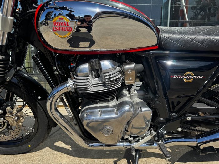 2025 Royal Enfield (see Also Enfiel INTERCEPTOR 650 E5 CLASSIC MARK 2
