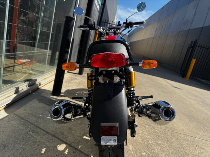 2025 Royal Enfield (see Also Enfiel INTERCEPTOR 650 E5 CLASSIC MARK 2