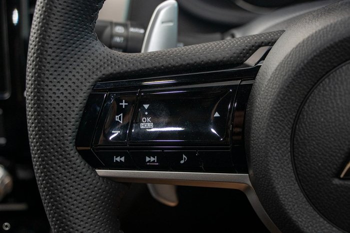 2025 Mitsubishi Pajero Sport GLX