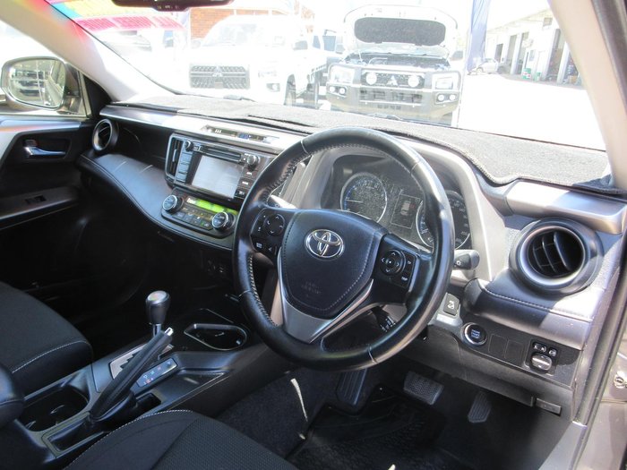 2017 Toyota RAV4 GXL