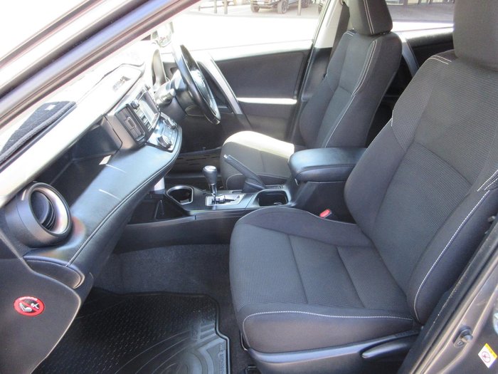 2017 Toyota RAV4 GXL