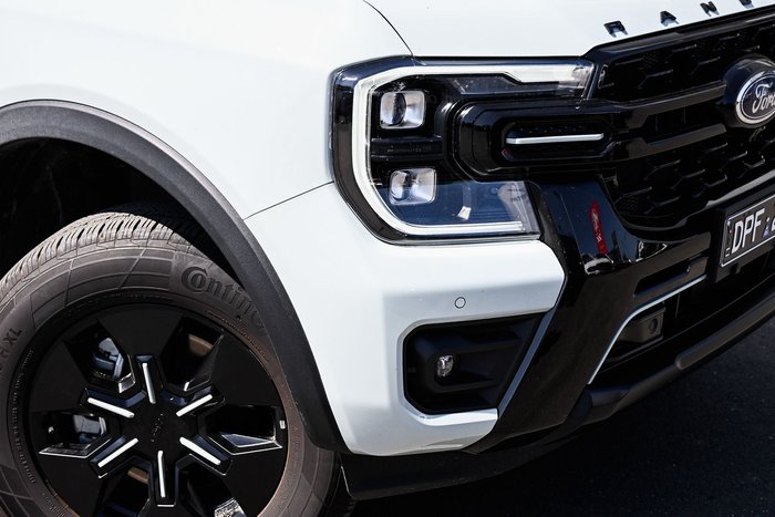 2025 Ford Ranger PHEV Stormtrak