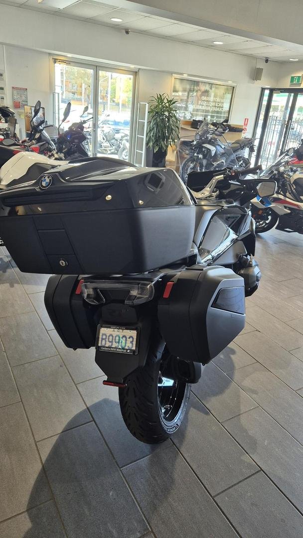 2025 BMW R 1300 RT Triple Black R 1300 Black