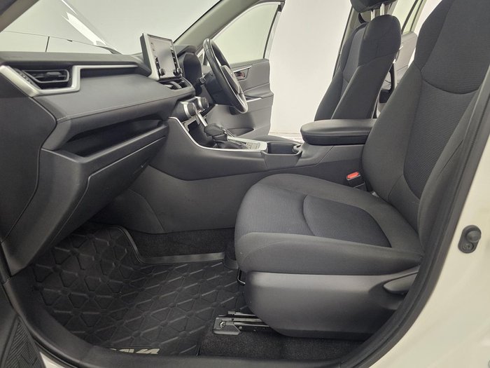 2022 Toyota RAV4 GX AXAH52R Glacier White