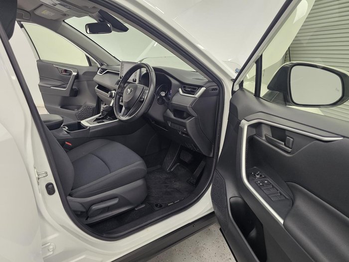 2022 Toyota RAV4 GX AXAH52R Glacier White