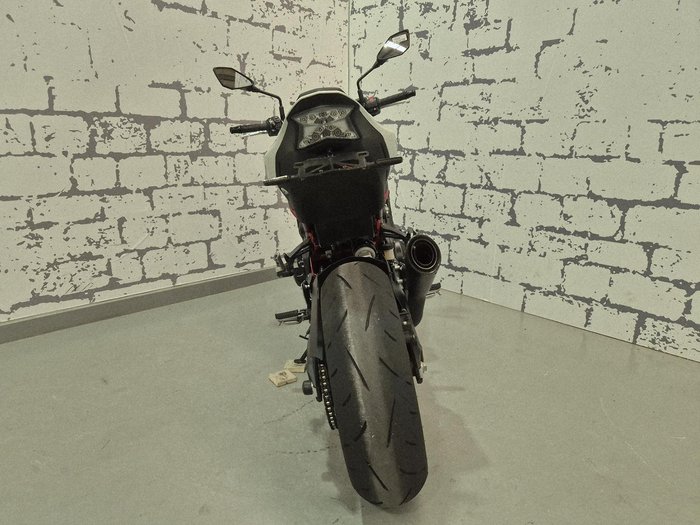 2022 Kawasaki Z900 (ZR900F) Z White