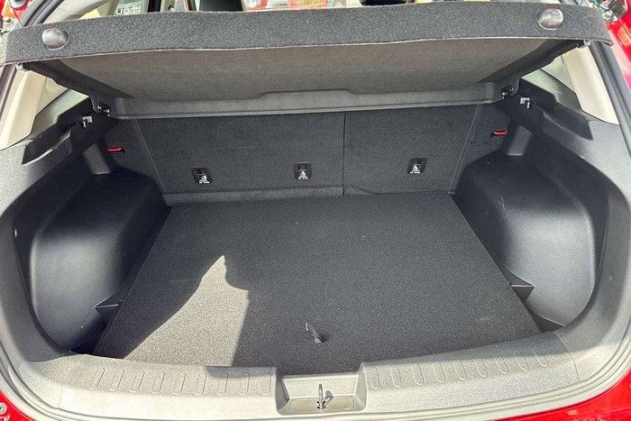 2025 GWM Haval Jolion Lux A01 Mars Red (1Y01)