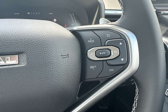 2025 GWM Haval Jolion Lux A01 Mars Red (1Y01)