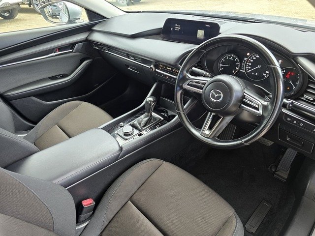 2022 Mazda 3 G20 Evolve