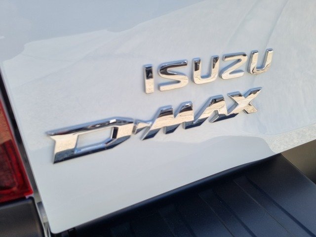 2025 Isuzu D-MAX