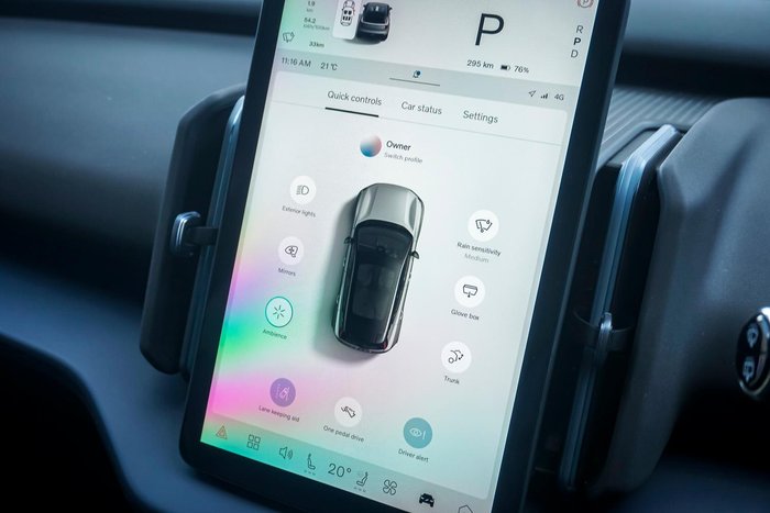 2024 Volvo EX30 Twin Motor Performance Ultra