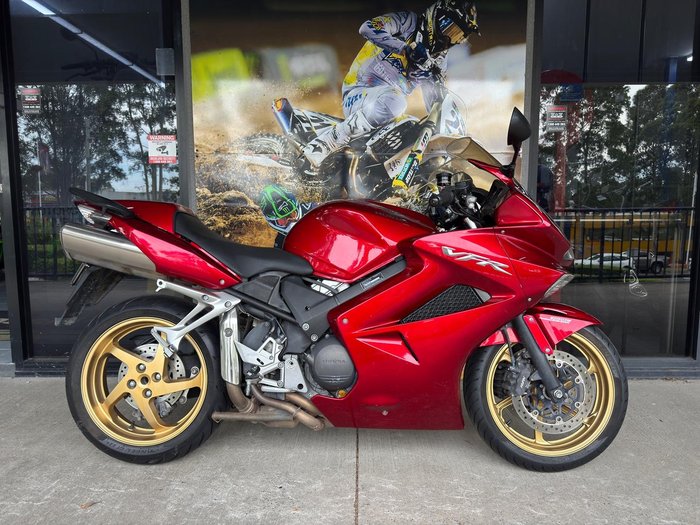2010 Honda VFR800Fi VFR Red