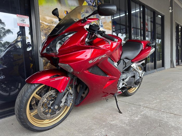 2010 Honda VFR800Fi VFR Red