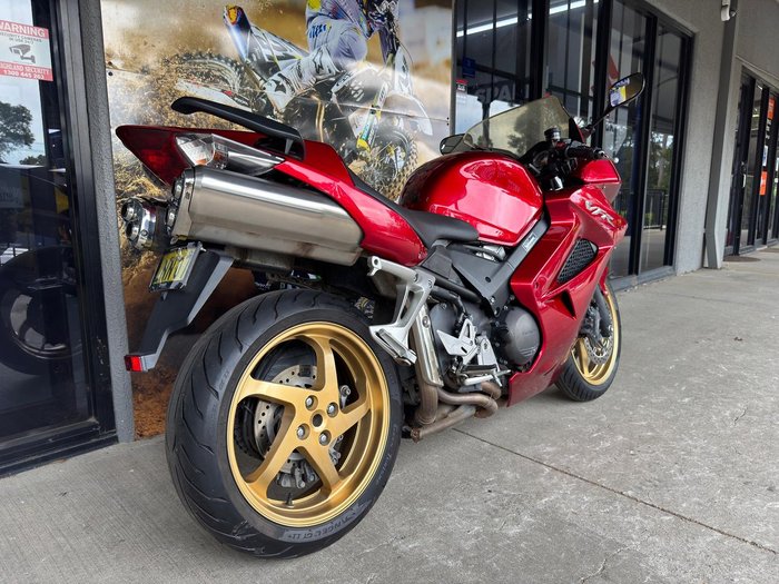 2010 Honda VFR800Fi VFR Red