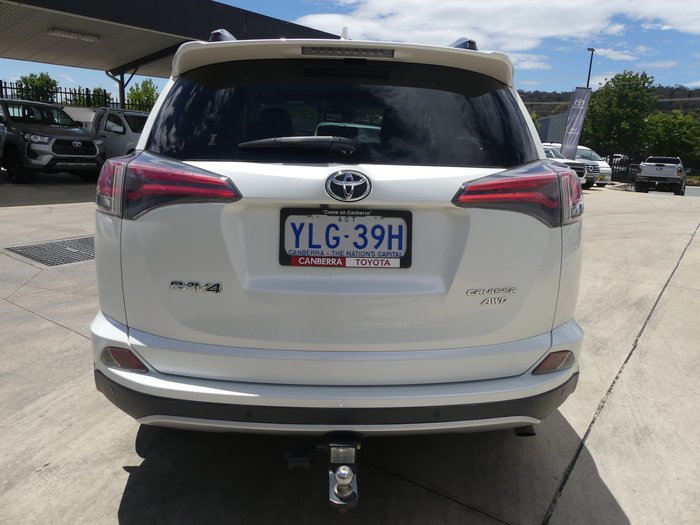 2016 Toyota RAV4 Cruiser