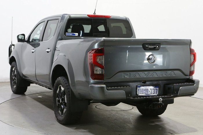 2021 Nissan Navara ST-X