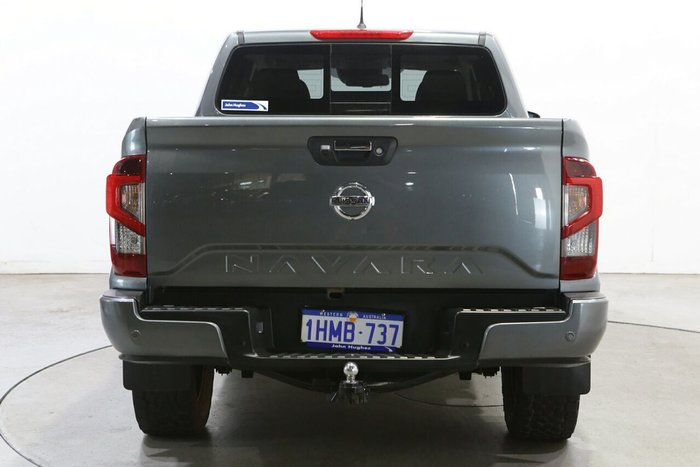 2021 Nissan Navara ST-X