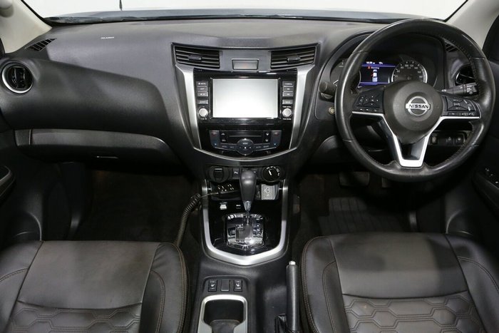 2021 Nissan Navara ST-X