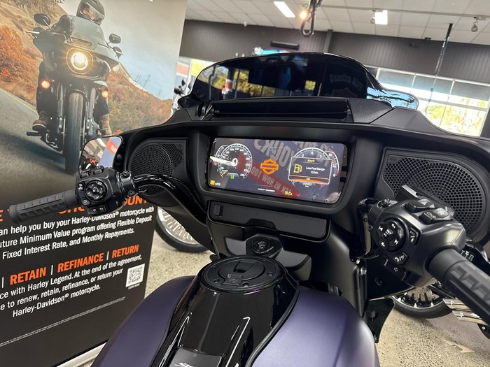 2025 Harley-Davidson Street Glide 117 (FLHX) Touring Purple