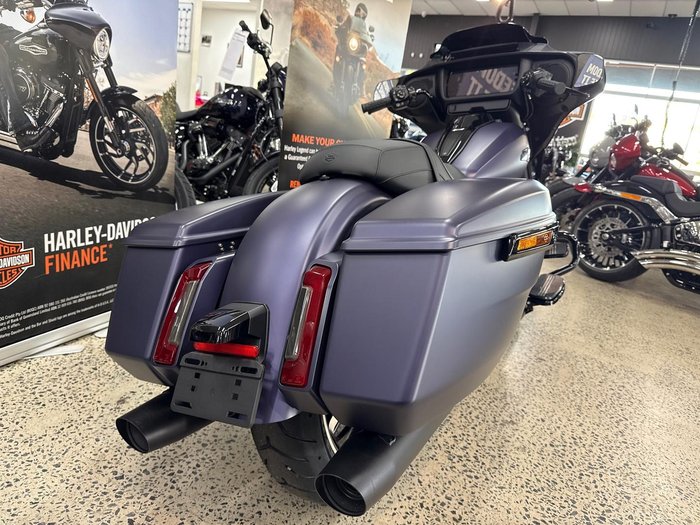 2025 Harley-Davidson Street Glide 117 (FLHX) Touring Purple