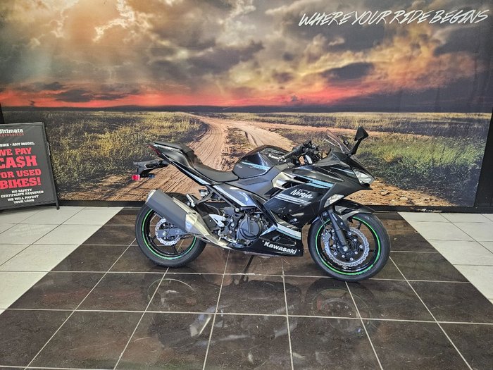 2022 Kawasaki NINJA 400 GREY