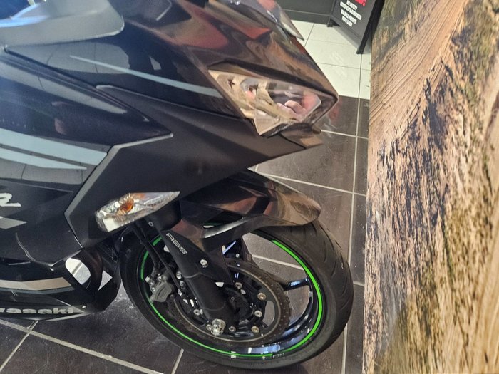 2022 Kawasaki NINJA 400 GREY
