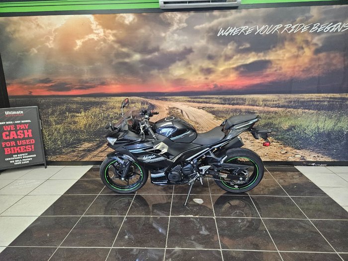 2022 Kawasaki NINJA 400 GREY