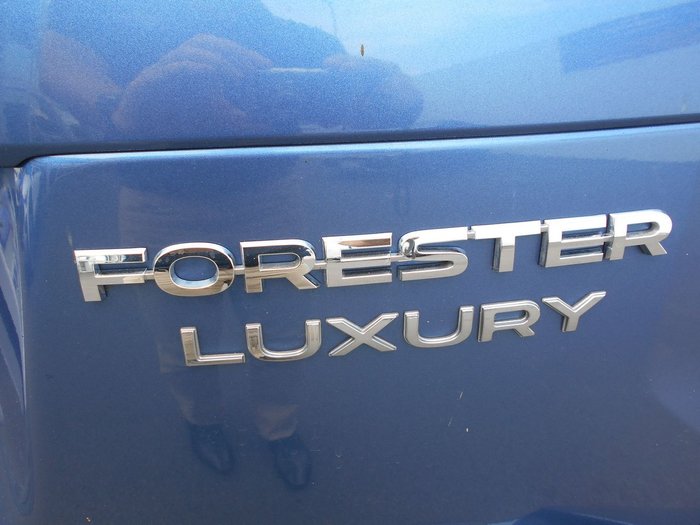 2014 Subaru Forester 2.5i Luxury