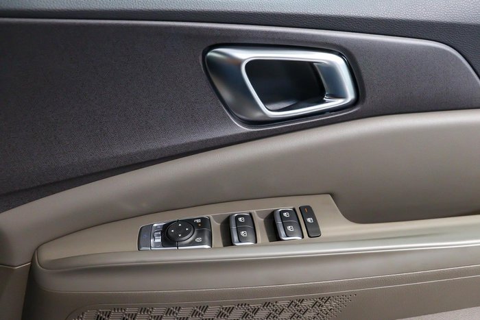 2025 Kia Carnival Sport+ HEV