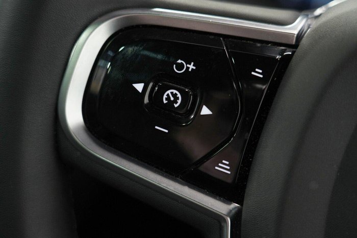 2023 Volvo XC90 Recharge Ultimate T8 Plug-In Hybrid