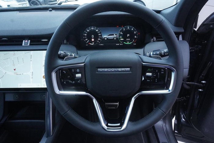 2025 Land Rover Discovery Sport P300e Dynamic SE