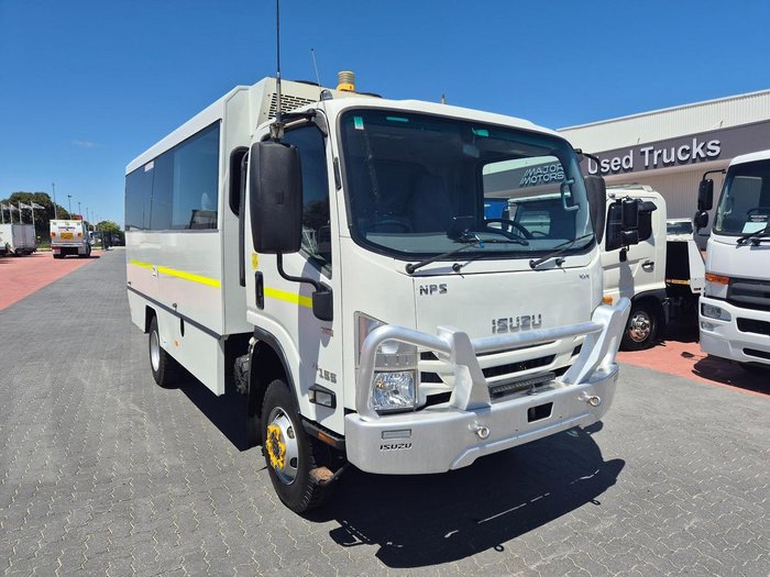 2020 Isuzu Nps75-155 Amt 4X4 Coach 18 Seat Bus