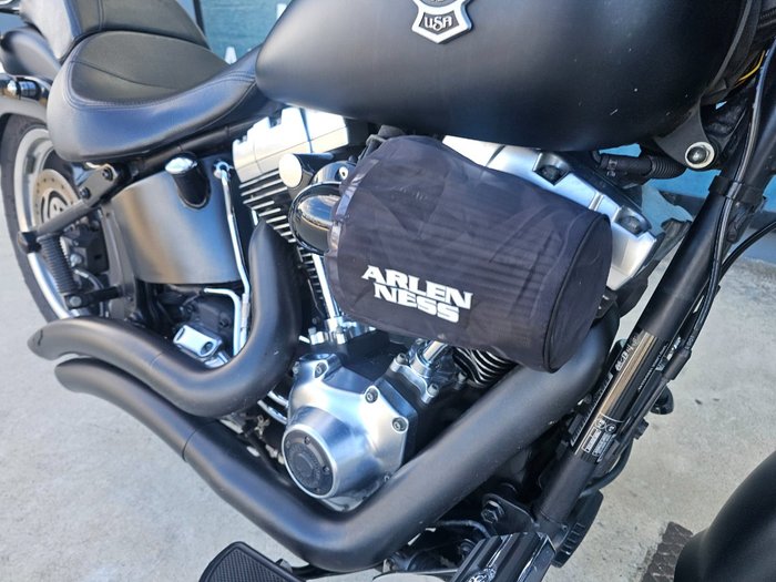 2011 HARLEY-DAVIDSON FLSTFB FAT BOY LO Black