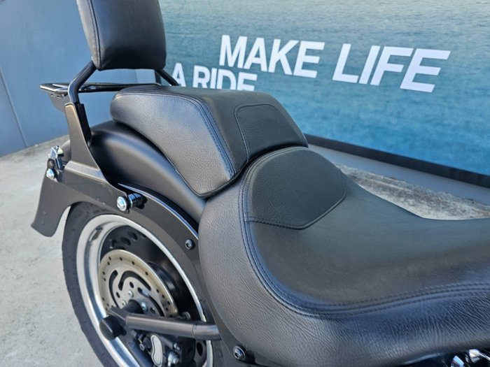 2011 HARLEY-DAVIDSON FLSTFB FAT BOY LO Black