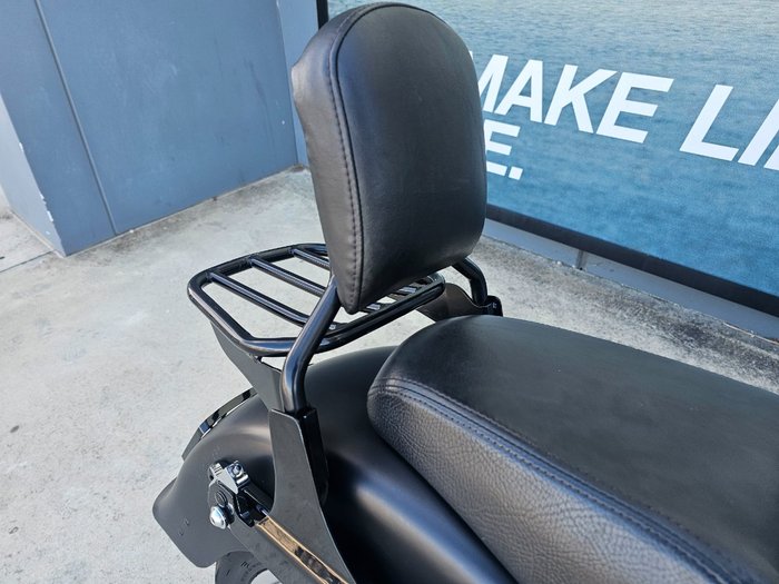 2011 HARLEY-DAVIDSON FLSTFB FAT BOY LO Black