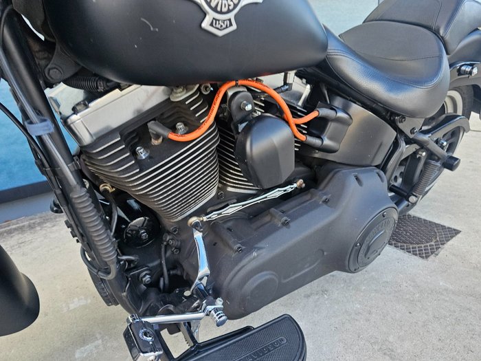 2011 HARLEY-DAVIDSON FLSTFB FAT BOY LO Black