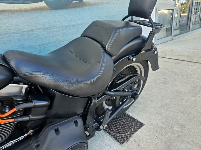 2011 HARLEY-DAVIDSON FLSTFB FAT BOY LO Black