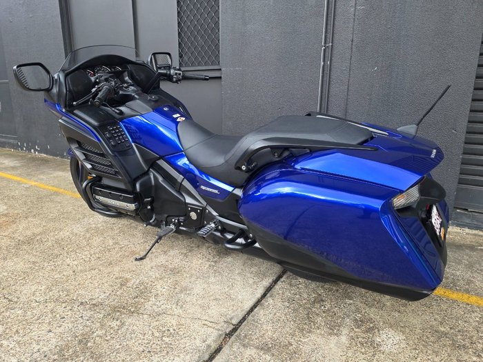 2015 Honda GOLDWING F6B 40TH ANN BLUE